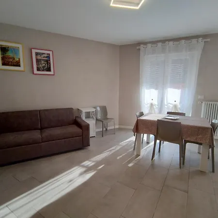 Domus Rarum Apartman