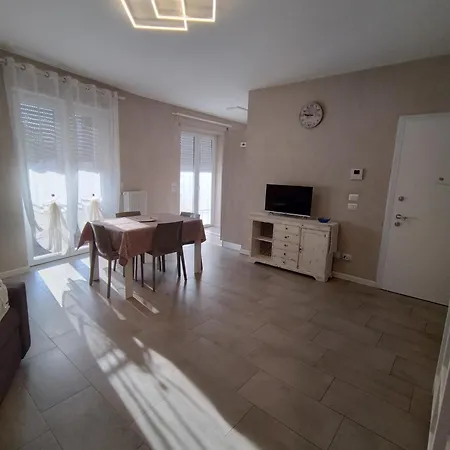 Apartman Domus Rarum Verona